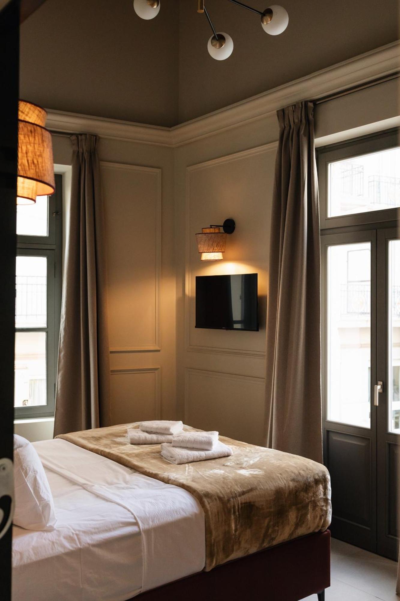 Airy Central Suites Афины Экстерьер фото